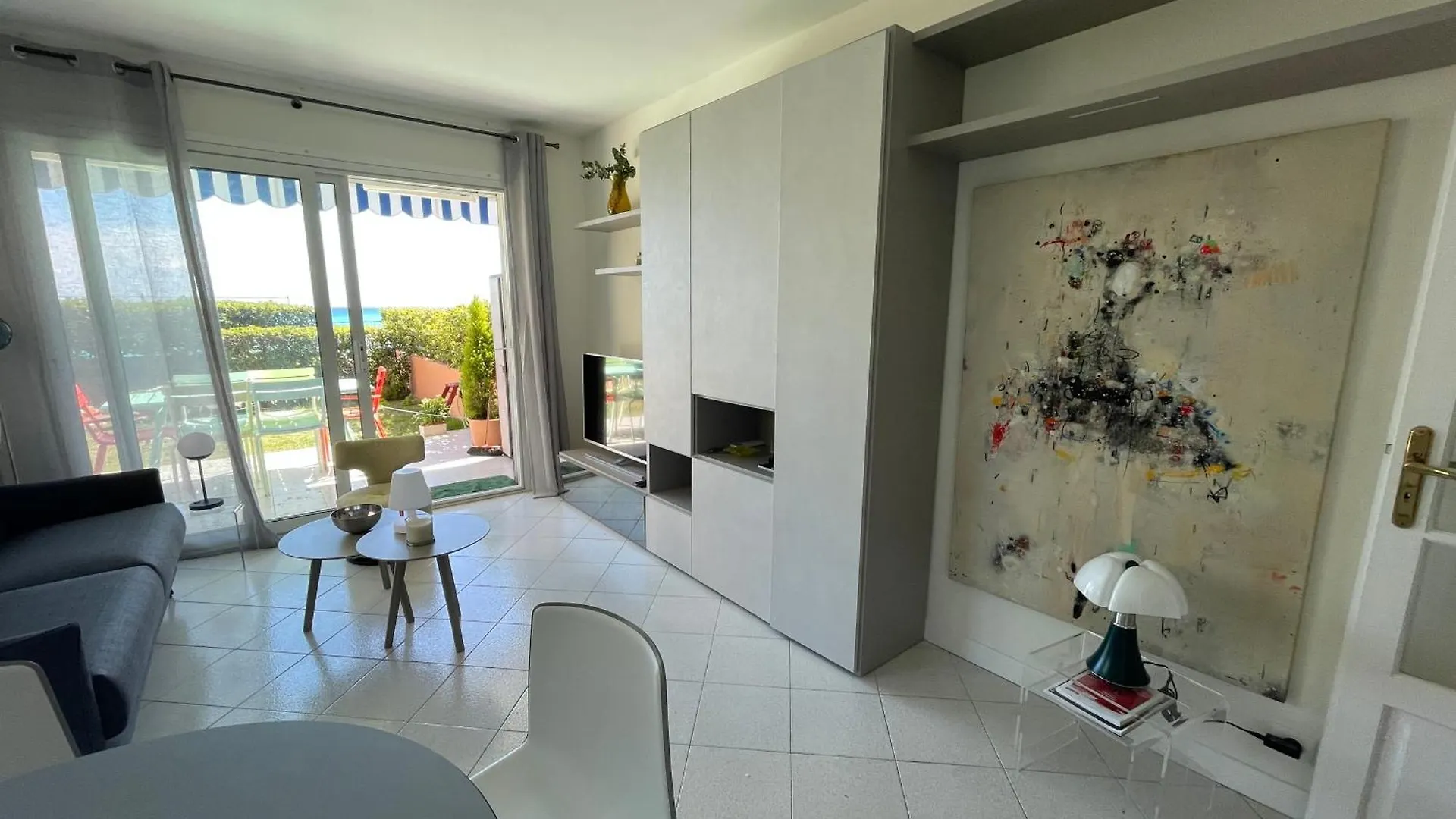 Le Pamela Face A La Mer Menton Apartment