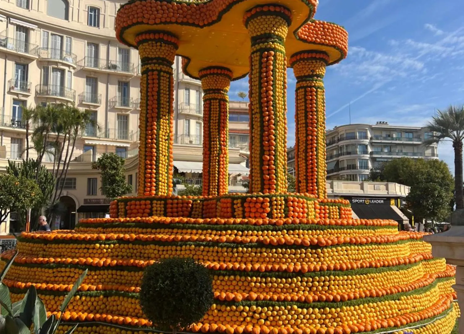 Le Pamela Face A La Mer Menton France